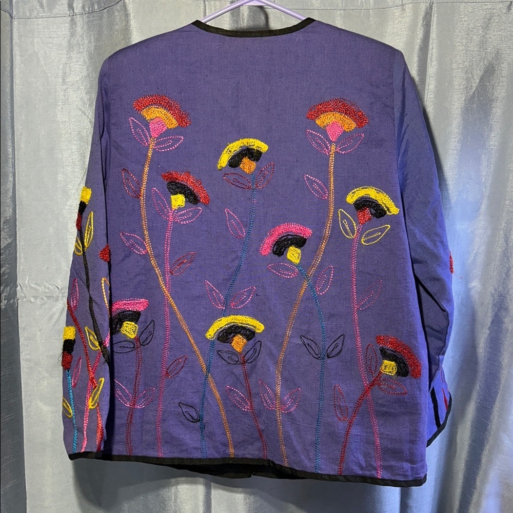 Alex Kim Floral Embroidered Jacket. Size Small - Picture 2 of 5